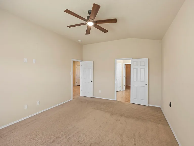 25839 Big Bluestem — Photo 26