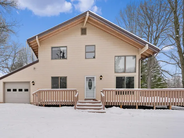 7333 River Ridge Rd, Stanwood, MI 49346