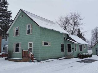 308 S Clark St, Chesaning, MI 48616