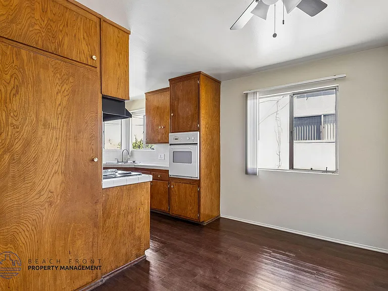 1010 Larch St. — Photo 17