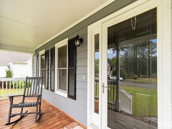 4th image of 78 Brookwood Dr