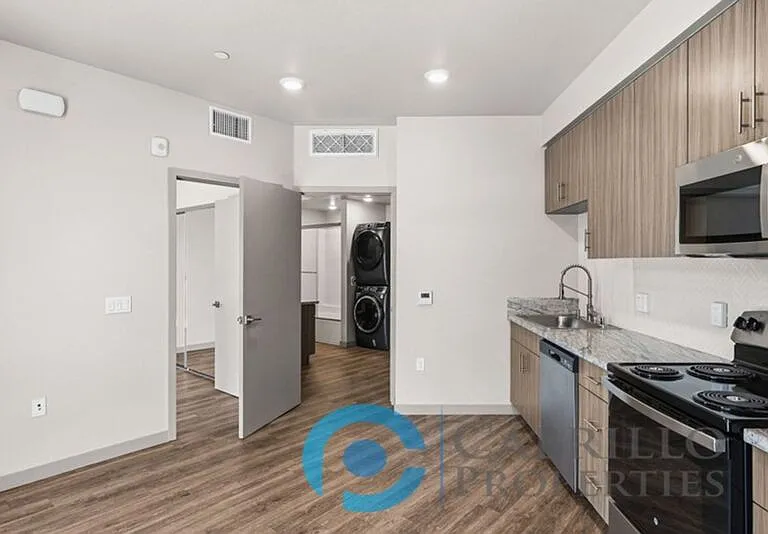 3093 Broadway #302 — Photo 13