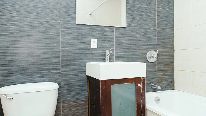 Rented by Nooklyn NYC LLC | media 15