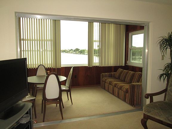 Card and Computer room