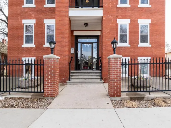 371 N Aberdeen St SE #405, Medicine Hat, AB T1A 0R3