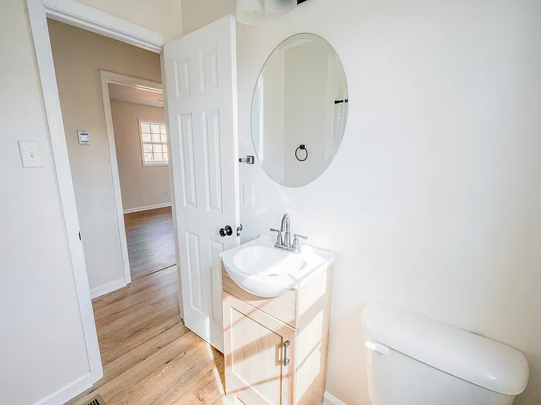 244 Newcomb Dr — Photo 15
