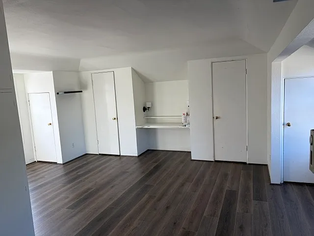 1 bed, 600 sqft, $1,200 — Photo 3