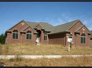 63733 Georgetowne, Washington, MI 48095