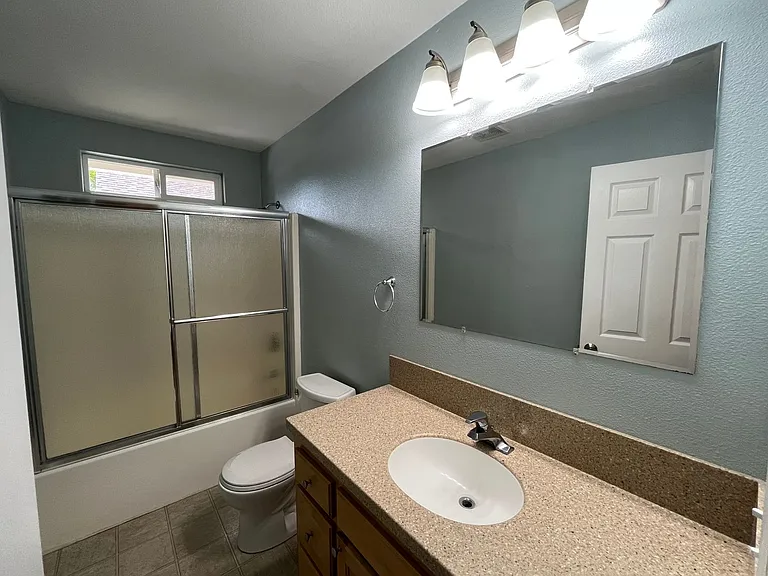 4575 Kincaid Ct — Photo 23