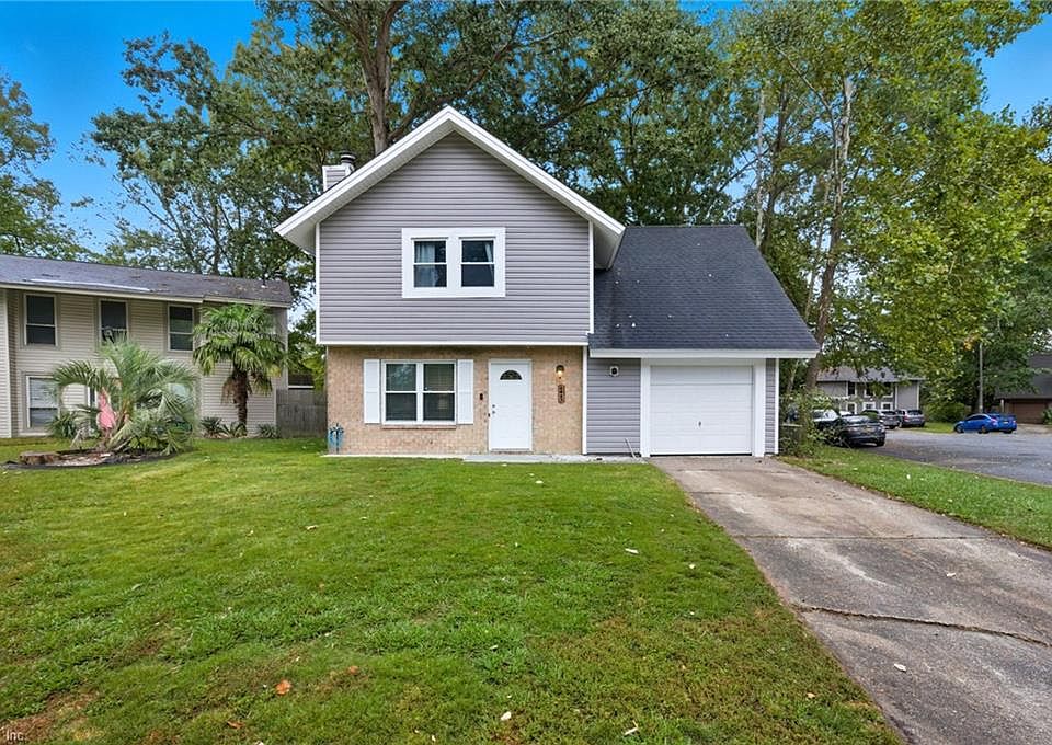 1st image of 4012 Foxwood Dr