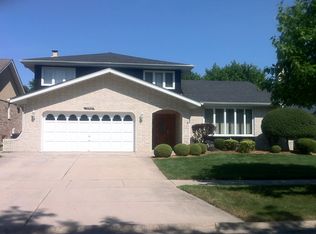 10929 S Knox Ave, Oak Lawn, IL 60453
