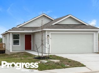 230 Hollywood Dr, New Braunfels, TX 78130