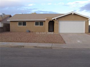 441 Chateau Dr, Henderson, NV 89002