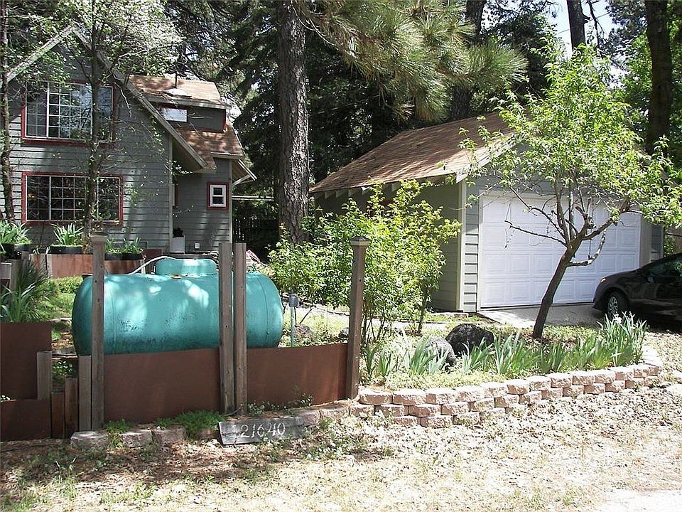 2nd image of 21640 Hilltop Ln