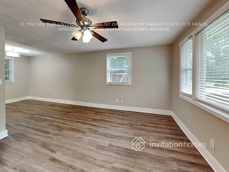 905 Fairburn Rd NW — Photo 7