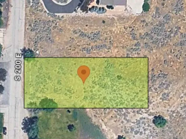 415 S 200 E, Willard, UT 84340