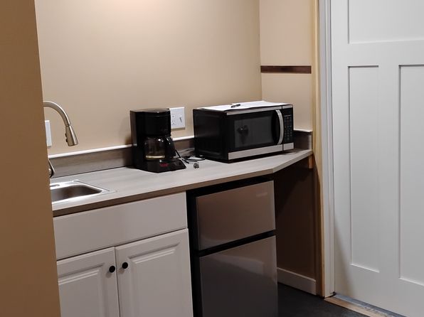 4042 S Oak Dr, Beaverton, MI 48612