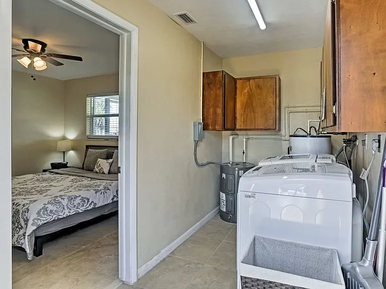 4120 SE 18th Pl — Photo 24