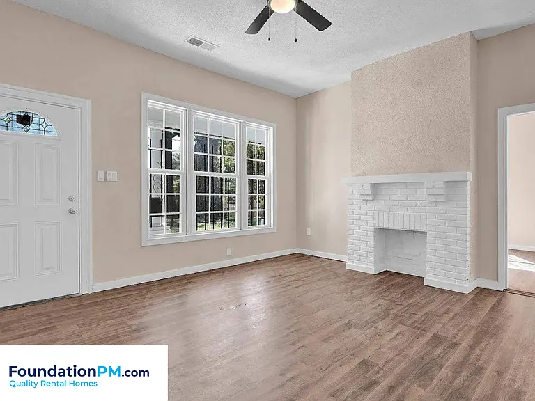 533 Leath St — Photo 9