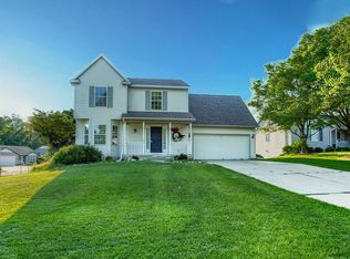 8593 Green Valley Rd SE, Caledonia, MI 49316