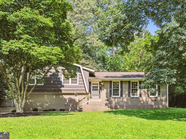 5510 Stoneybrook Ct SE, Mableton, GA 30126