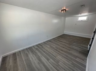 5836 E Ln, Lake View, NY 14085