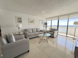 1000 W Island Blvd APT 2412, Aventura, FL 33160