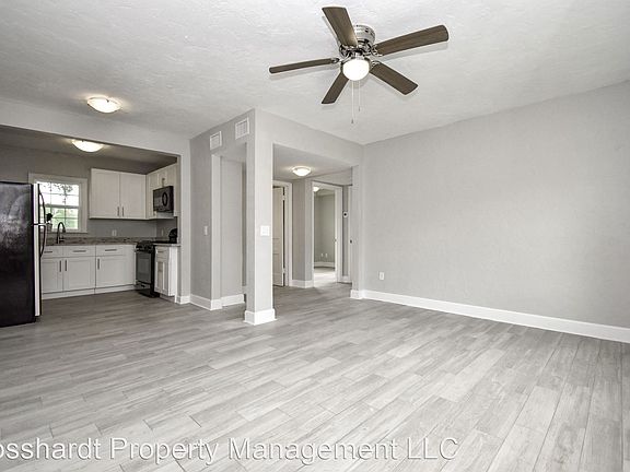 2nd image of 314 NE 10th St APT 102