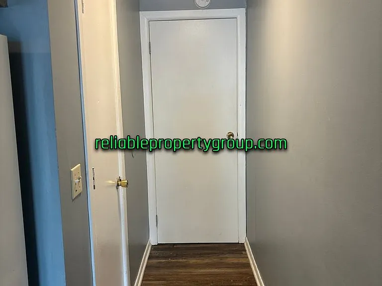805 N Washington St #7 — Photo 4