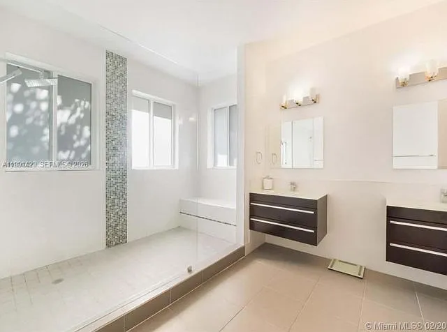 8164 SW 171st St — Photo 10