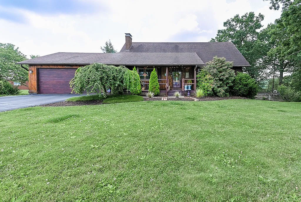 1600 Old Brodhead Rd photo 1