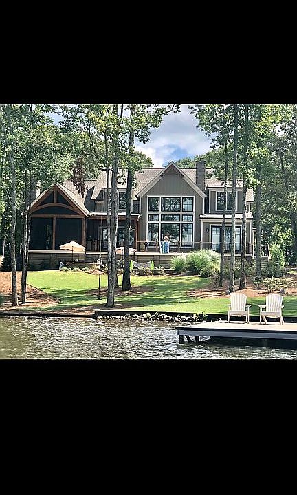 1st image of 212 Eagles Way