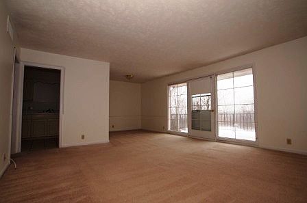 2nd image of 38 Dillman Dr APT H9