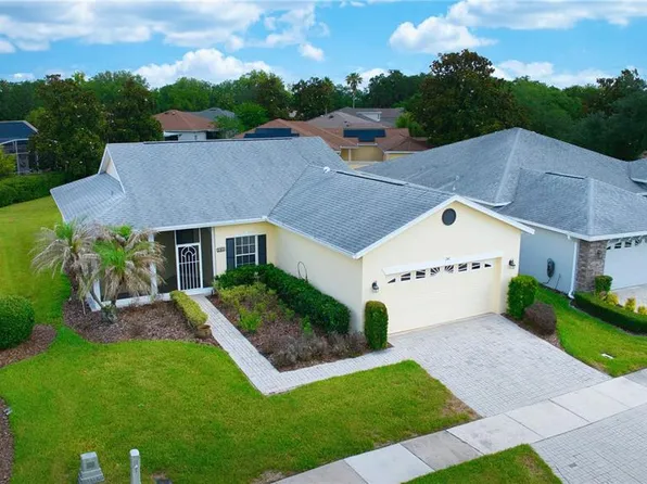 241 Falling Water Dr, Kissimmee, FL 34759