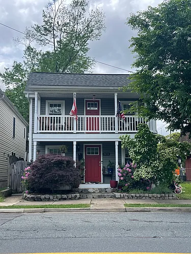 2634 Caroline St Photo 1