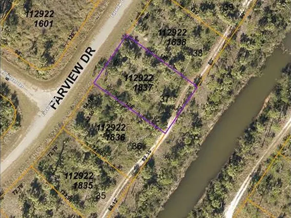 Farview Dr #37, North Pt, FL 34288