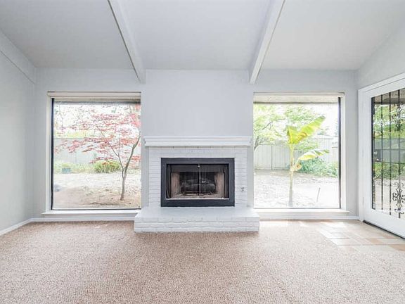 5th image of 6319 N Palm Ave