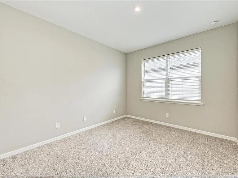 5564 Summit Gln — Photo 26