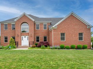 8 San Diego Pl, Old Bridge, NJ 08857