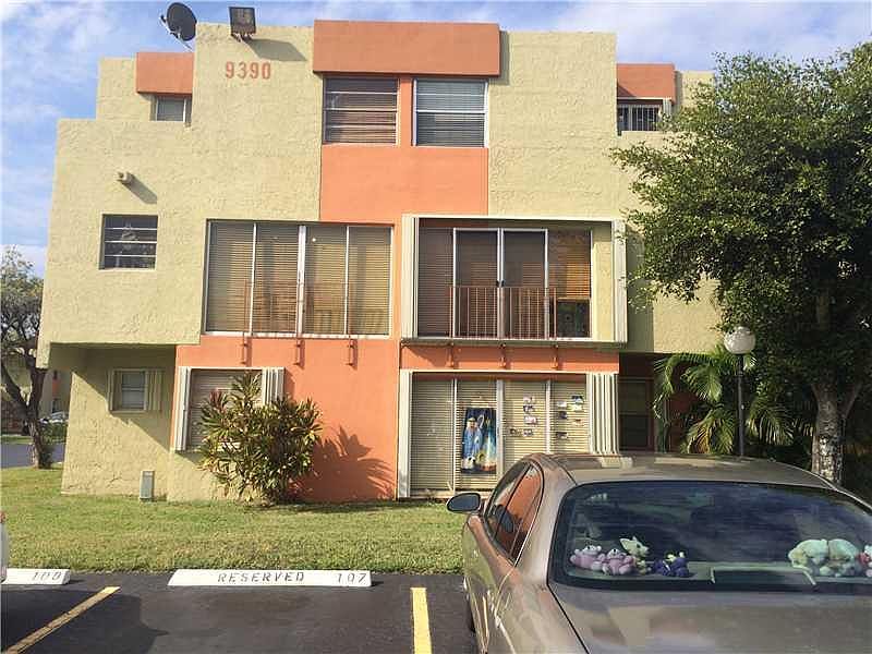 1st image of 9390 W Flagler St APT 225C
