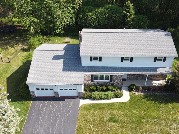 5th image of 39 Appletree Ln