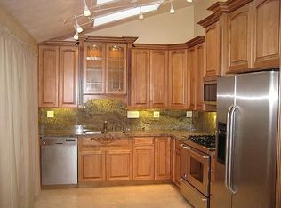 41126 Poco Via St, Temecula, CA 92591