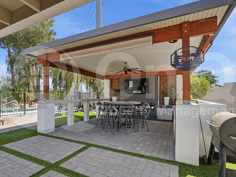 401 S Tiago Dr — Photo 68