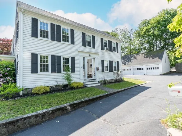 263-265 Upham St, Melrose, MA 02176