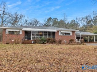 4917 County Road 43, Section, AL 35771