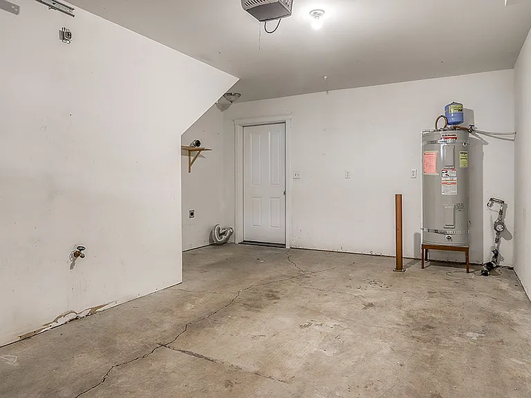 15075 SE Powell Blvd — Photo 46