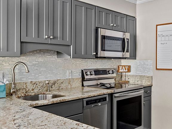 4th image of 4605 S Ocean Blvd. #H6