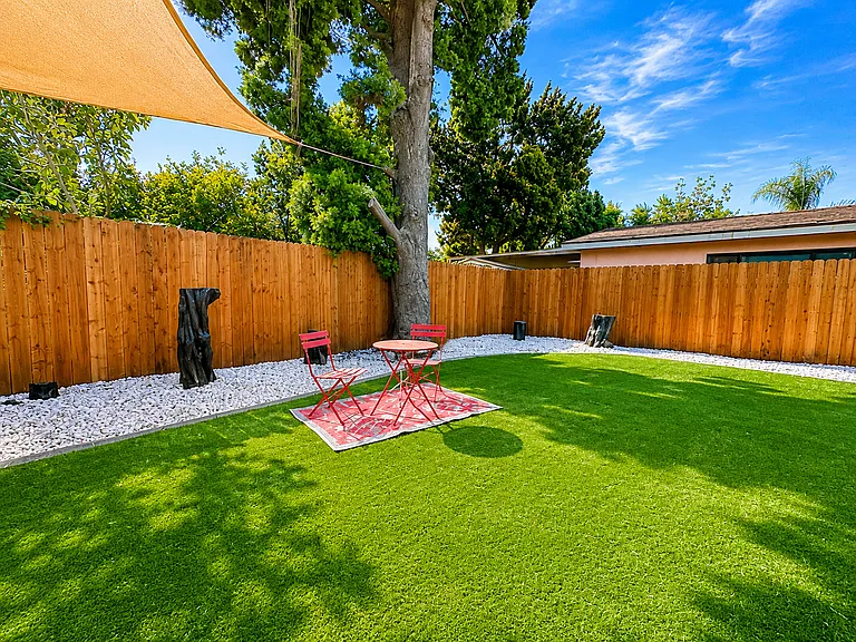 6737 Blewett Ave — Photo 39