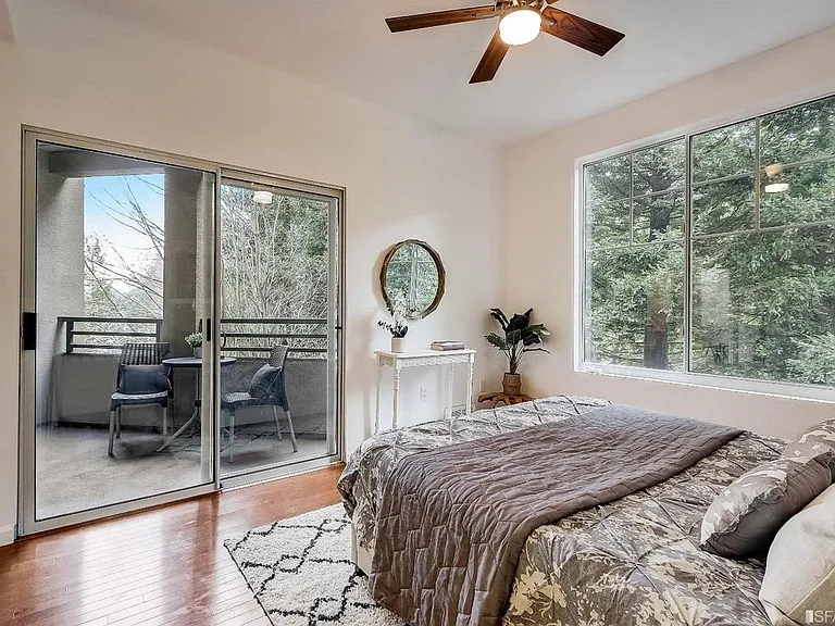 220 Caldecott Ln #104 — Photo 4