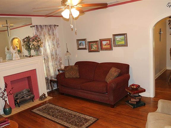 3rd image of 1638 Keeler Ave